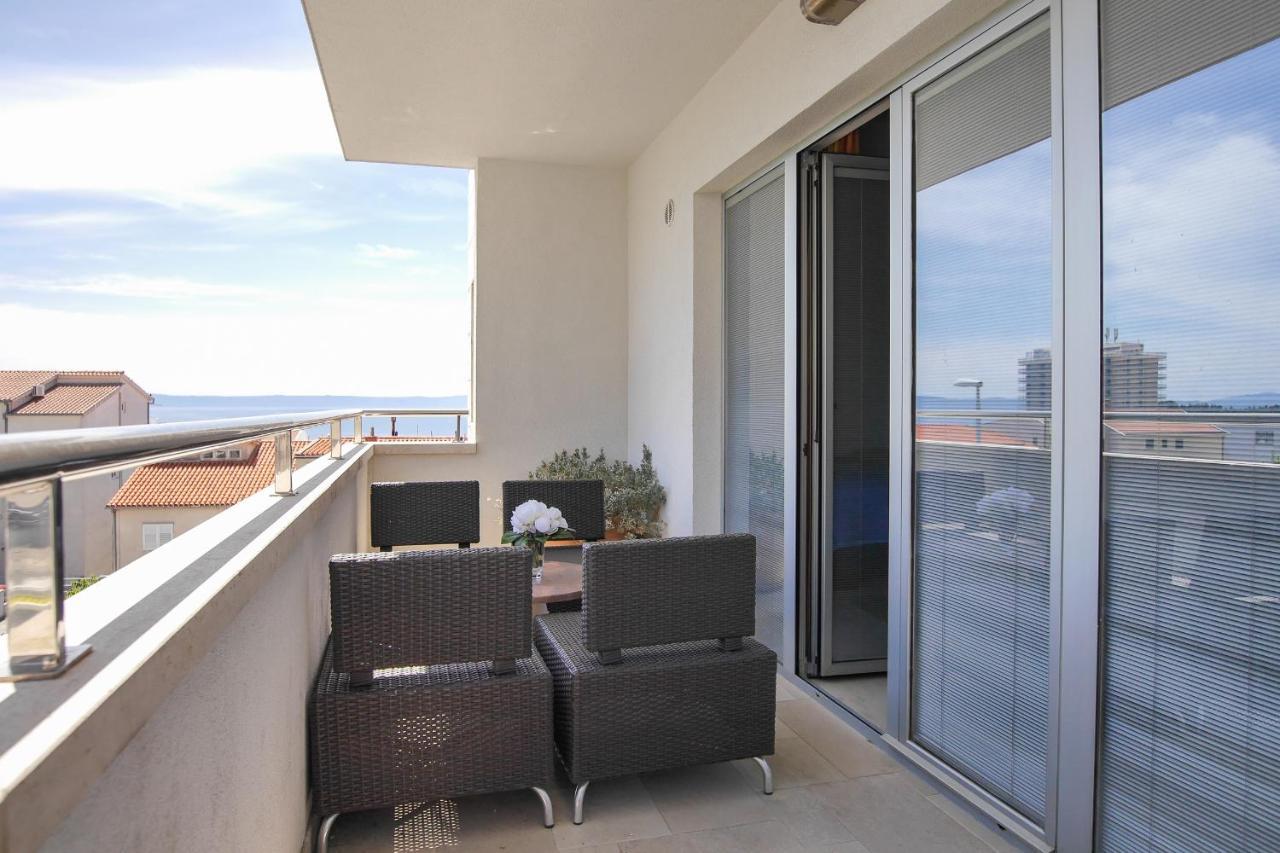 Apartments Milan Makarska Bagian luar foto