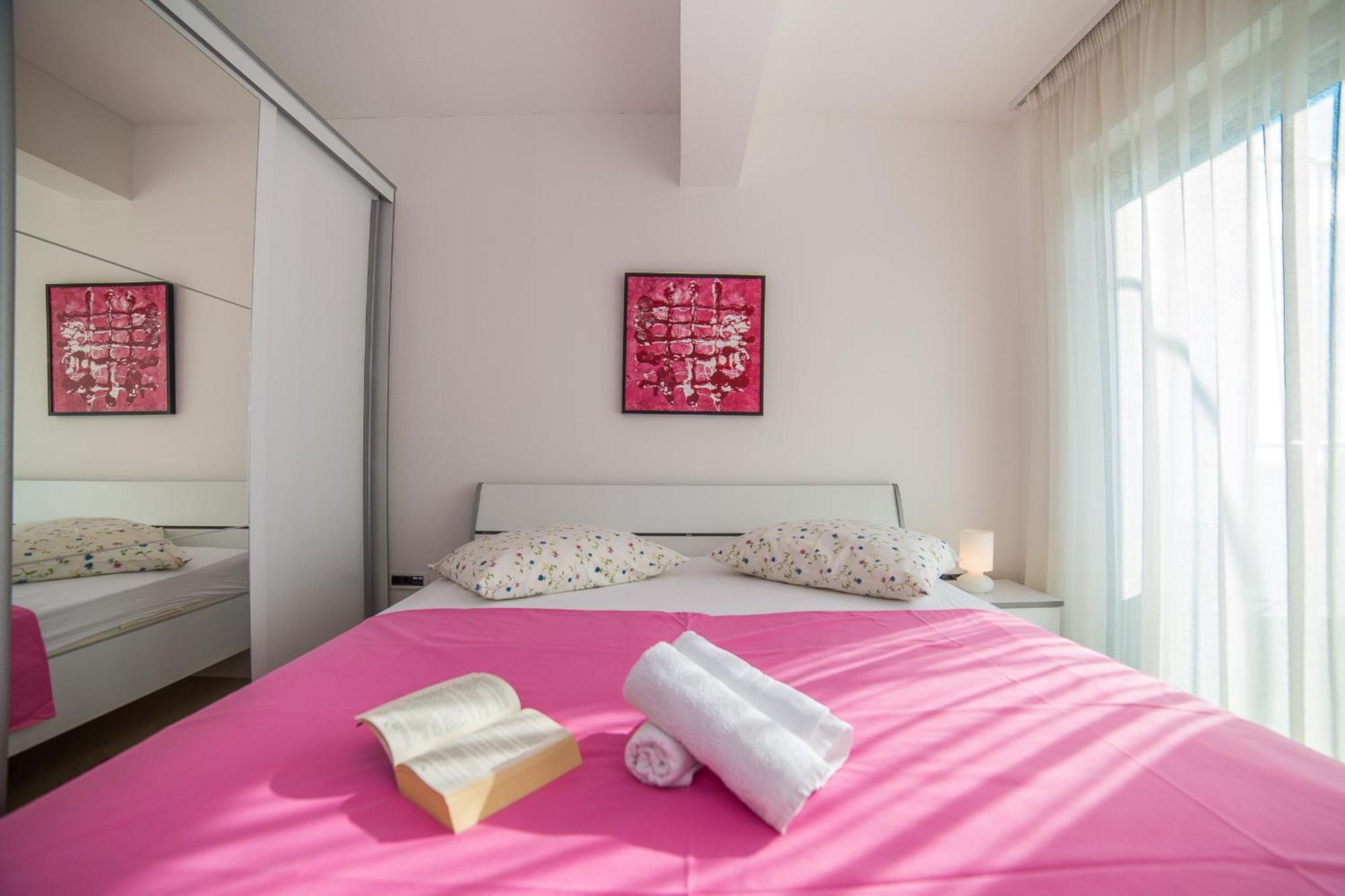 Apartments Milan Makarska Ruang foto