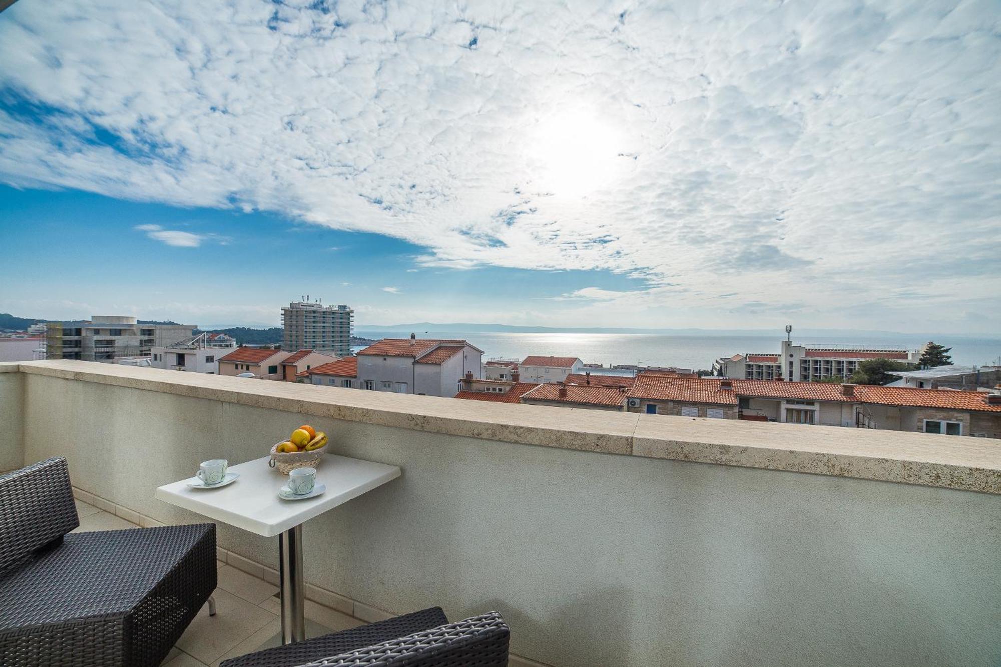 Apartments Milan Makarska Ruang foto