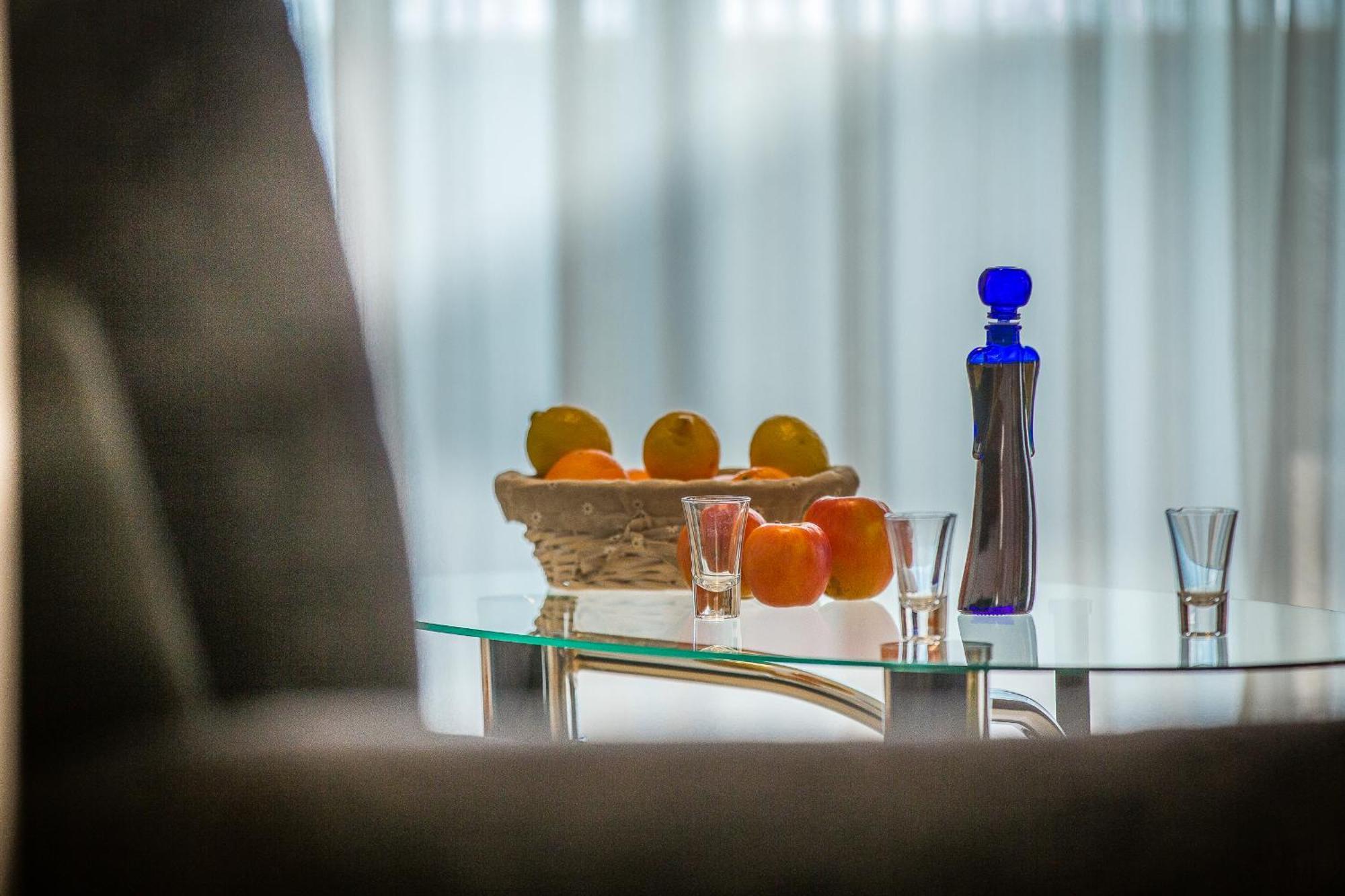 Apartments Milan Makarska Ruang foto